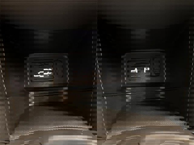 Certified 2024 Chevrolet Equinox RS image 30