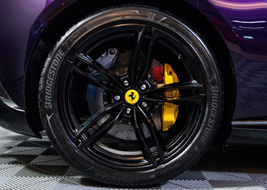 Certified 2023 Ferrari Roma image 7