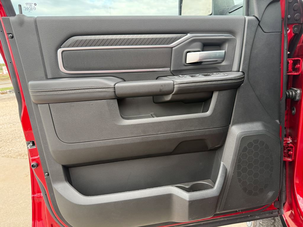 New 2026 RAM 2500 Big Horn AWD/4WD image 24
