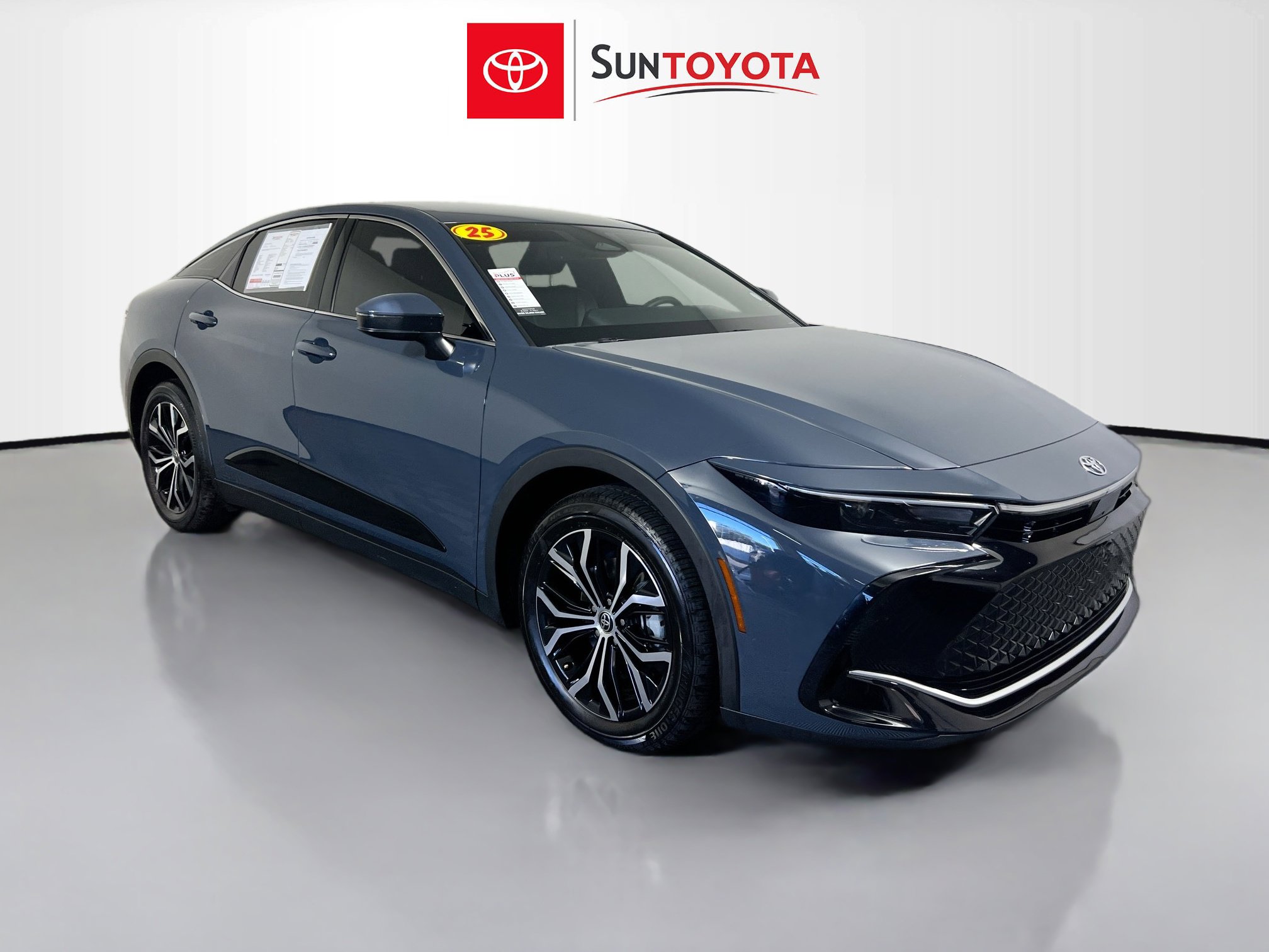 Used 2025 Toyota Crown XLE