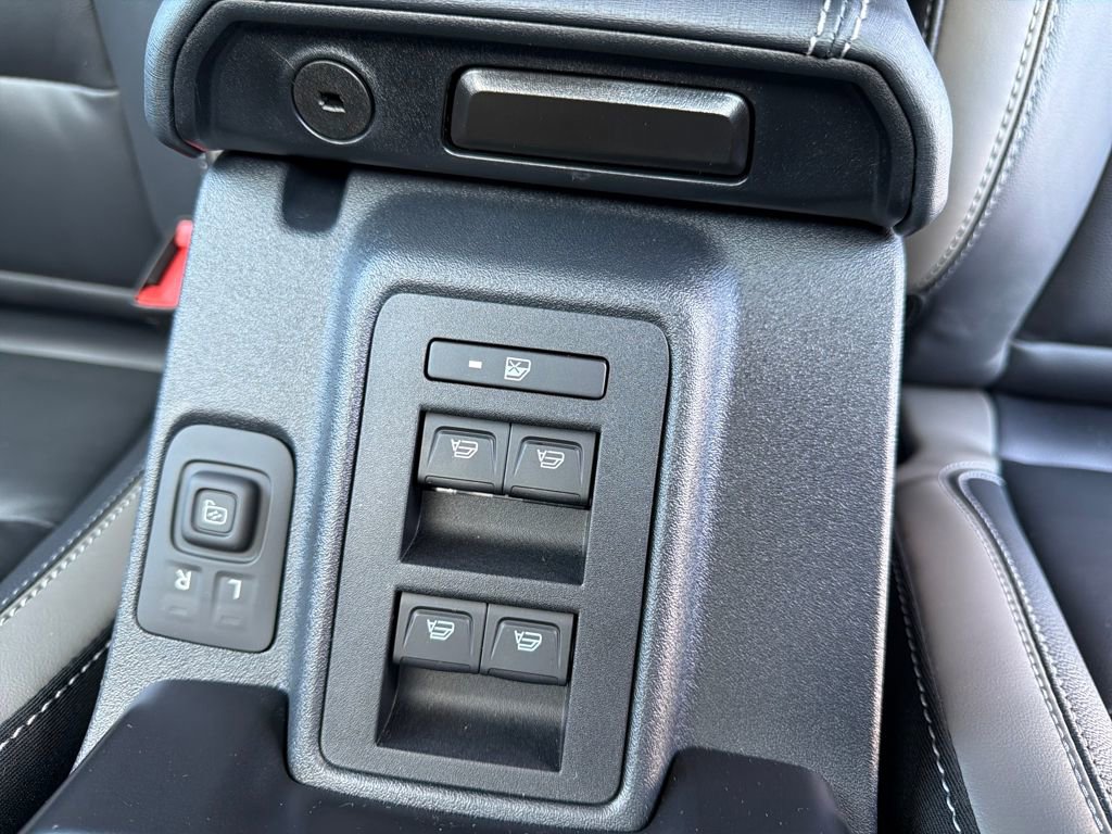 New 2026 Ford Bronco Outer Banks w/ Sasquatch Package image 38