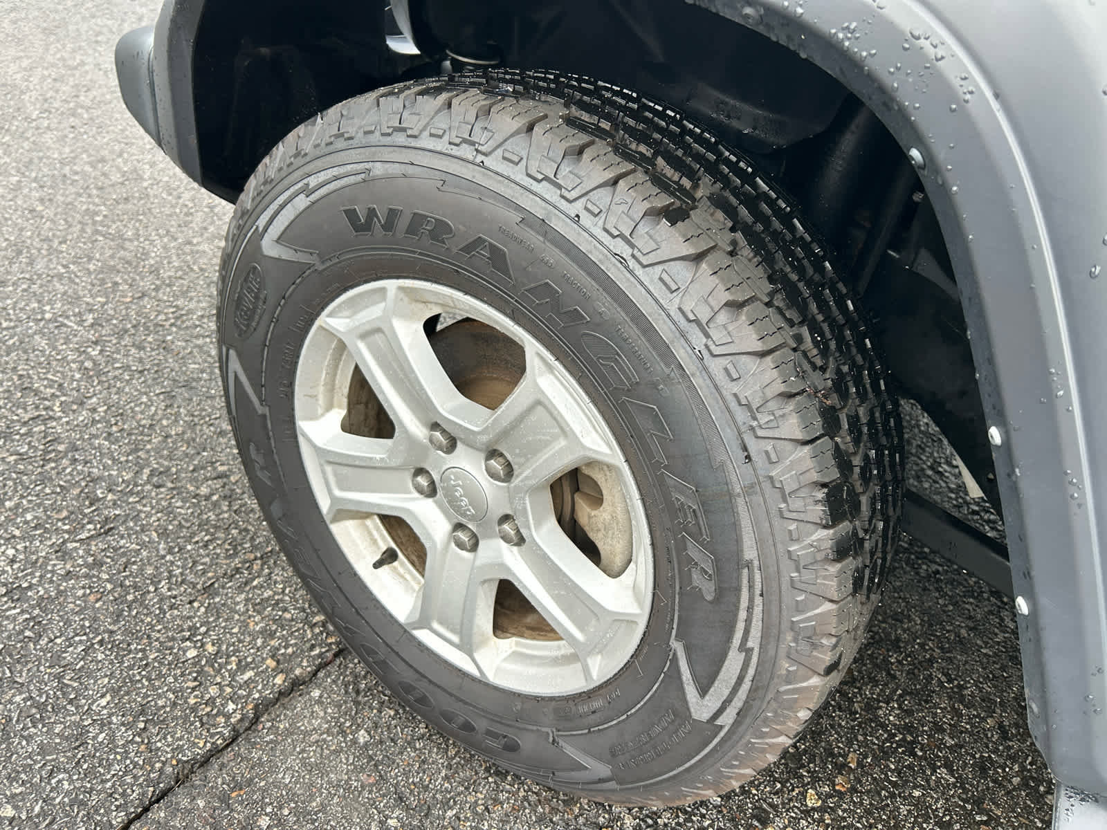 Used 2021 Jeep Wrangler Unlimited Sport image 29