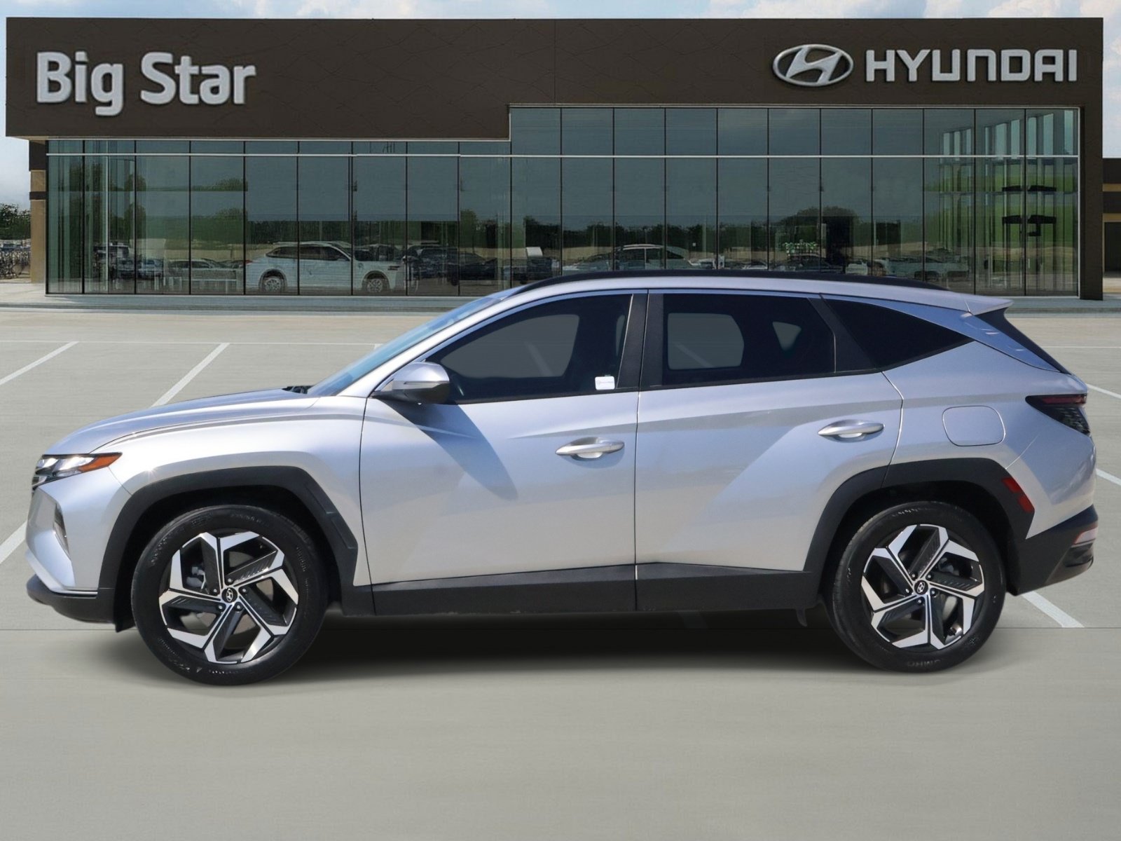 Used 2023 Hyundai Tucson SEL w/ Convenience Package FWD image 2