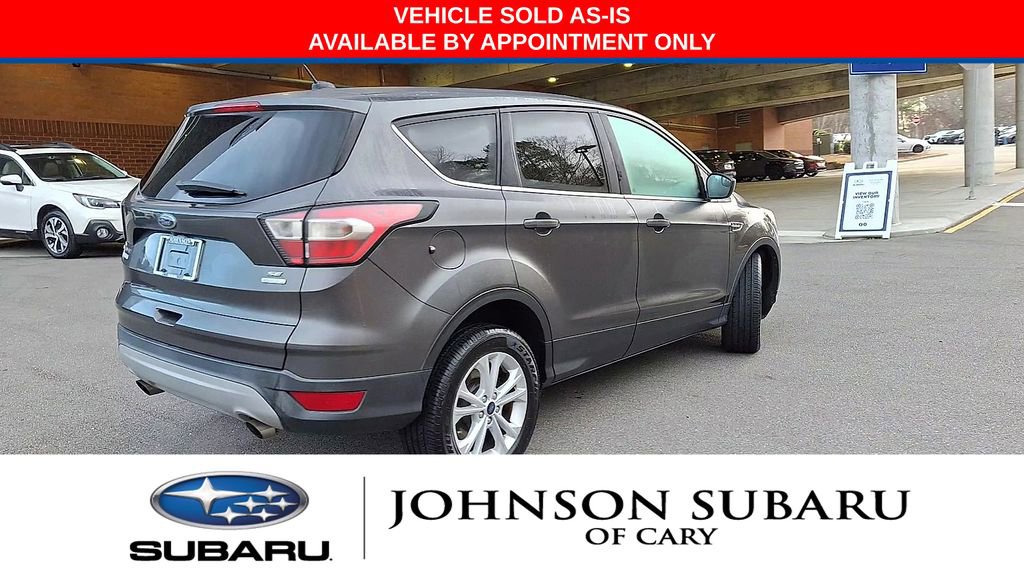 Used 2017 Ford Escape SE image 8