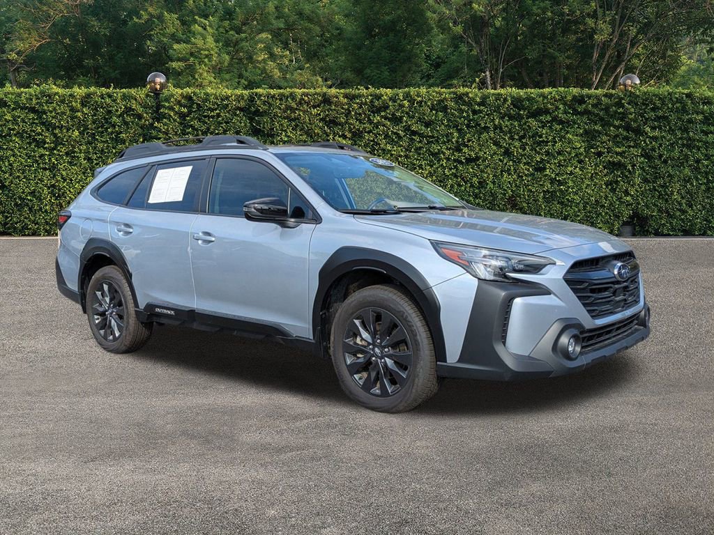 Used 2025 Subaru Outback Onyx Edition XT w/ Popular Package #2 image 2