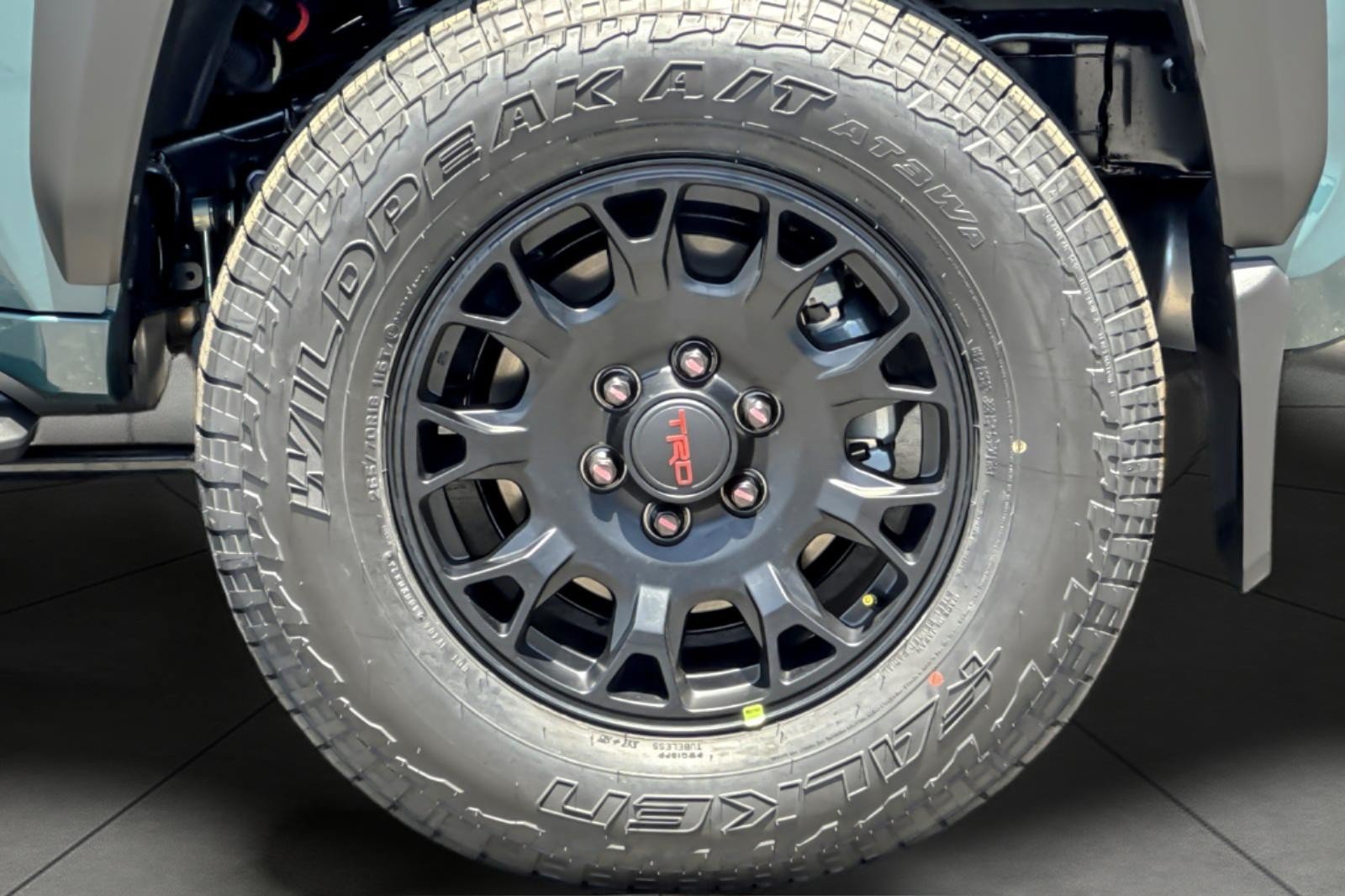 Certified 2026 Toyota 4Runner TRD Off-Road Premium AWD/4WD image 25