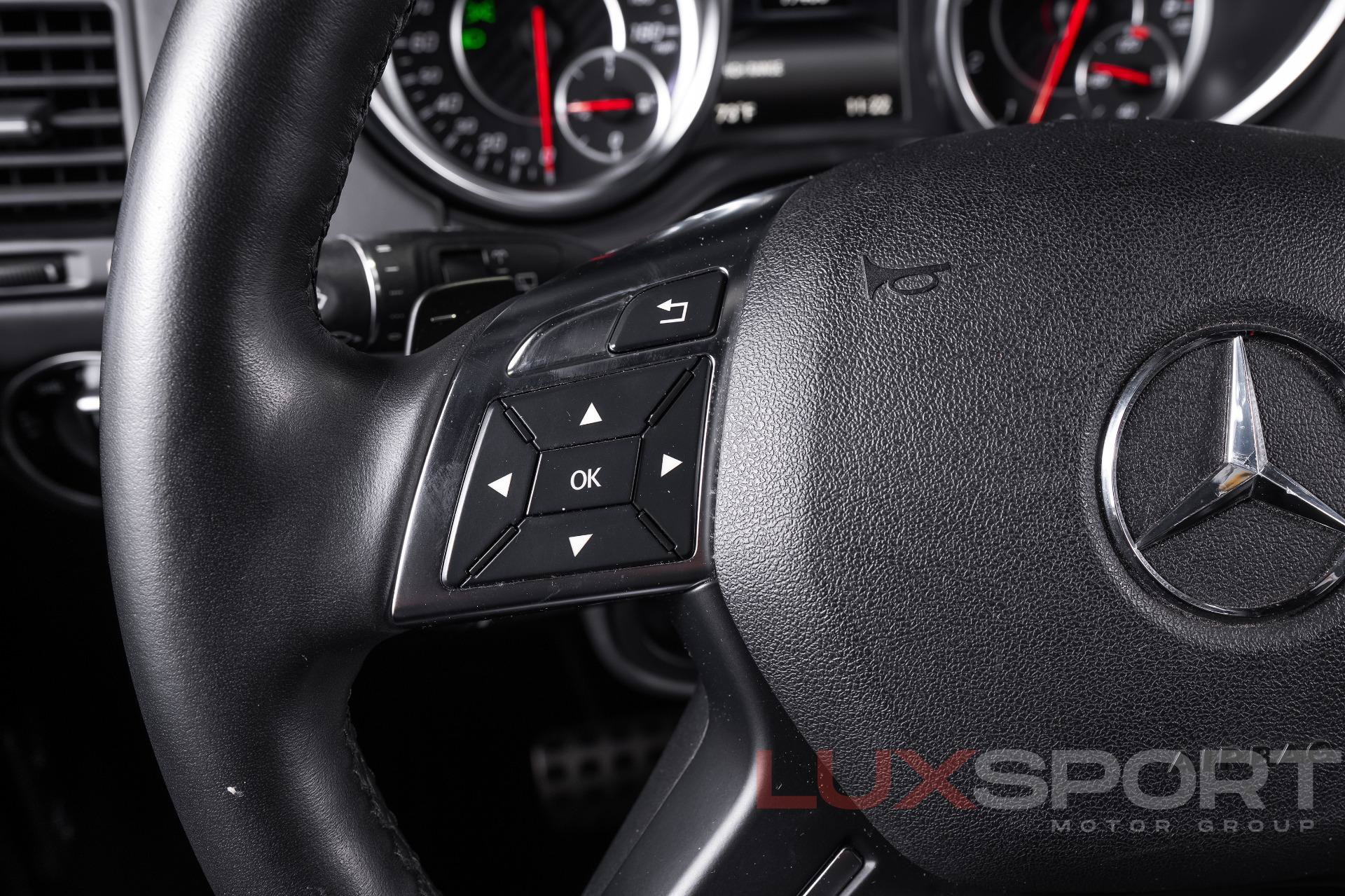 Used 2016 Mercedes-Benz G 63 AMG 4MATIC image 29