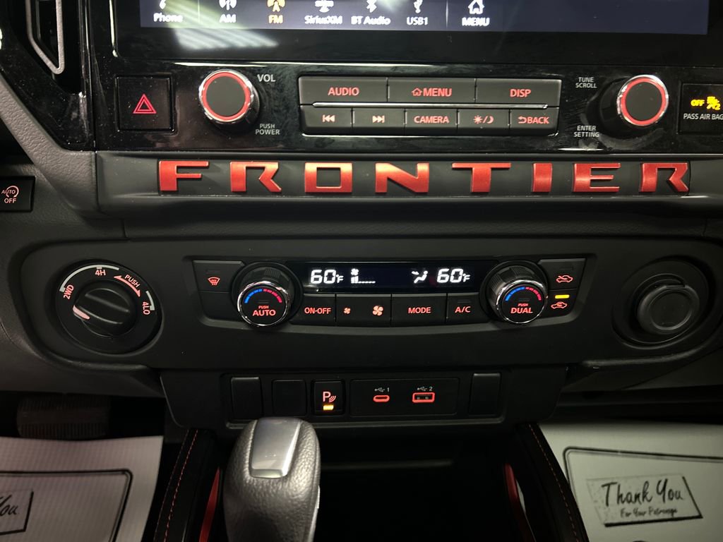 Used 2025 Nissan Frontier PRO-4X AWD/4WD image 17