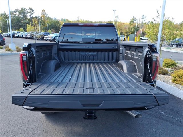 New 2026 GMC Sierra 2500 AT4 w/ AT4 Preferred Package image 7