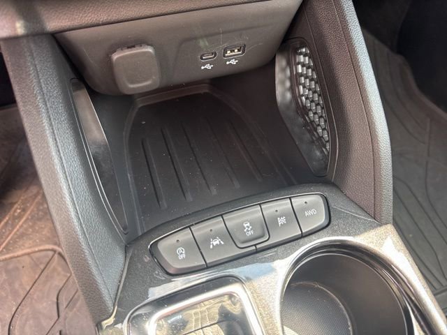 Used 2024 Chevrolet TrailBlazer LT w/ LT Cold Weather Package AWD/4WD image 20