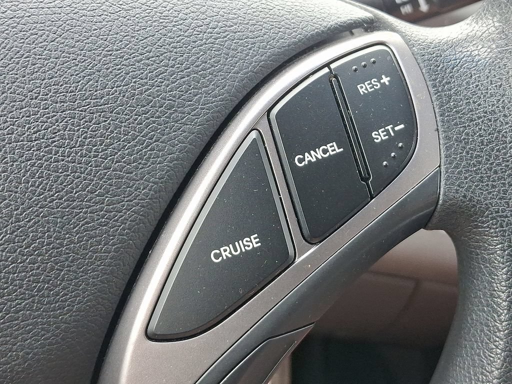 Used 2013 Hyundai Elantra GLS w/ Preferred Pkg FWD image 20