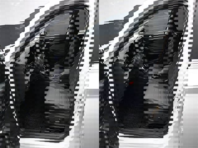 New 2026 Volkswagen Jetta SE image 9