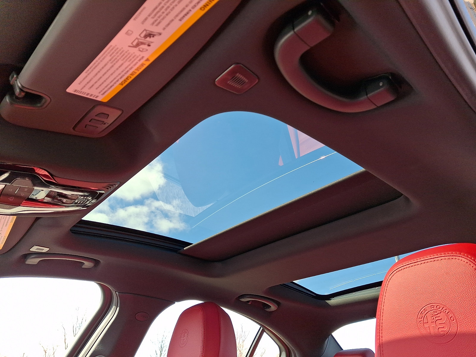 New 2026 Alfa Romeo Giulia AWD w/ Driving Assist Package image 10