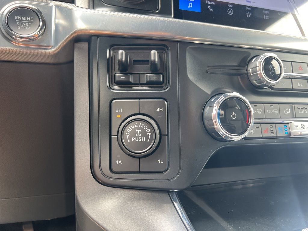 New 2025 Ford F150 Lariat w/ Equipment Group 501A Mid image 22