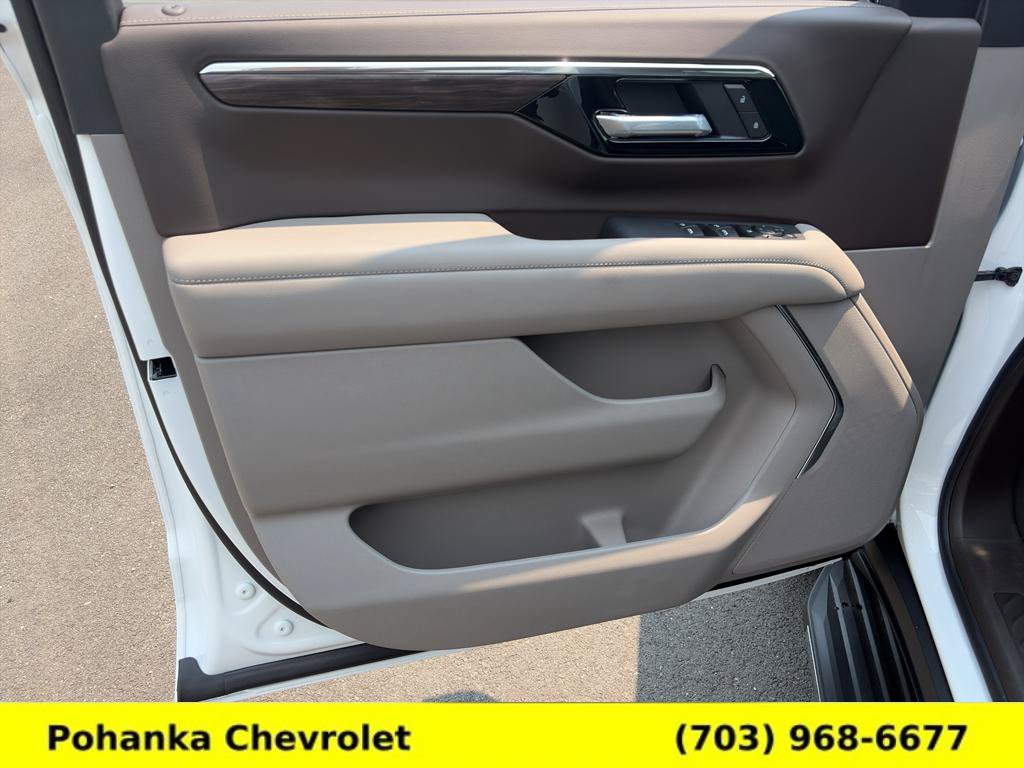New 2026 Chevrolet Tahoe LS w/ LPO, Dark Essentials Package AWD/4WD image 22
