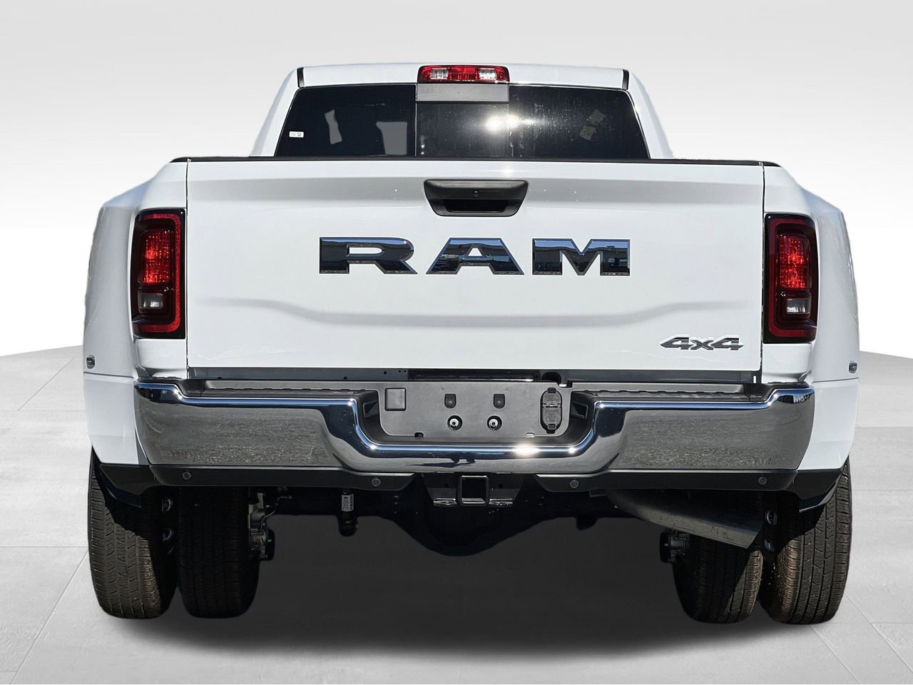 New 2026 RAM 3500 Tradesman AWD/4WD image 3