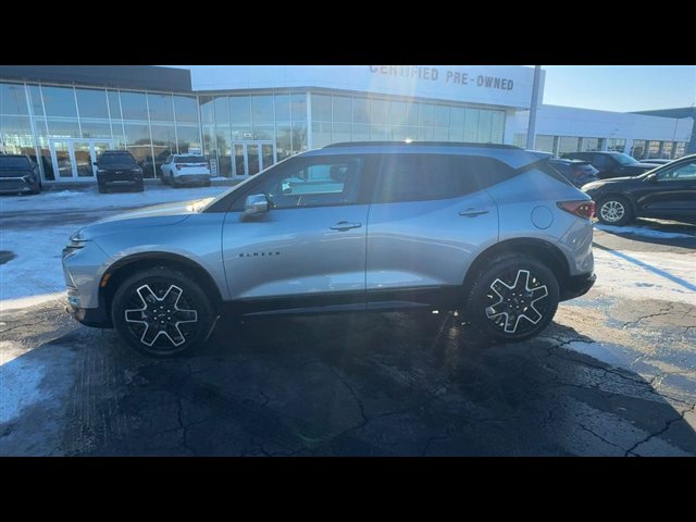 Certified 2023 Chevrolet Blazer RS image 5