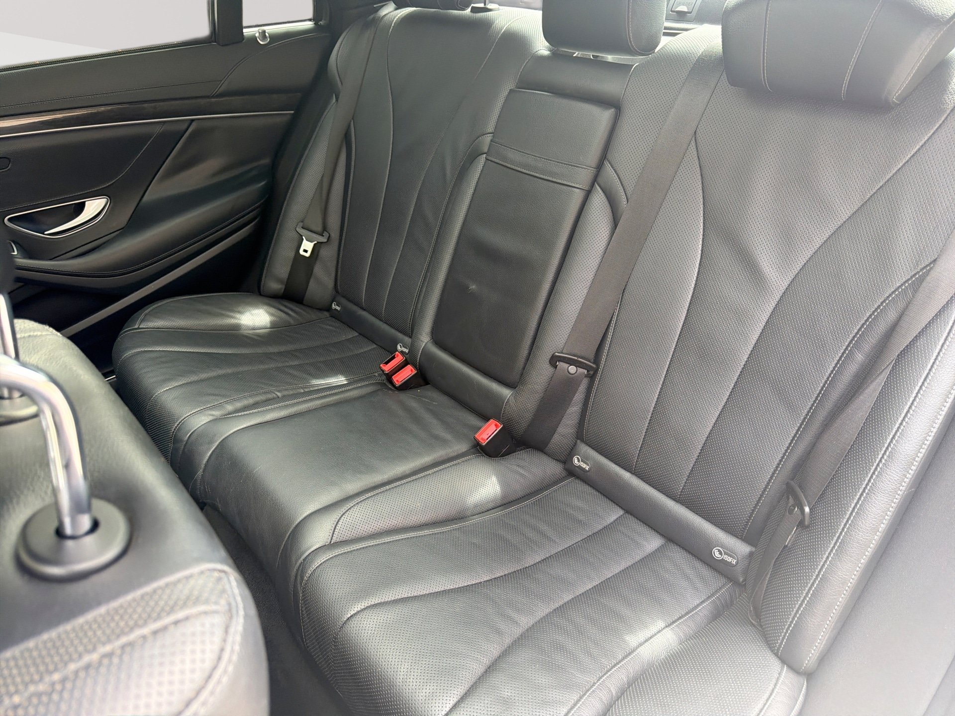 Used 2016 Mercedes-Benz S 550 Sedan image 26