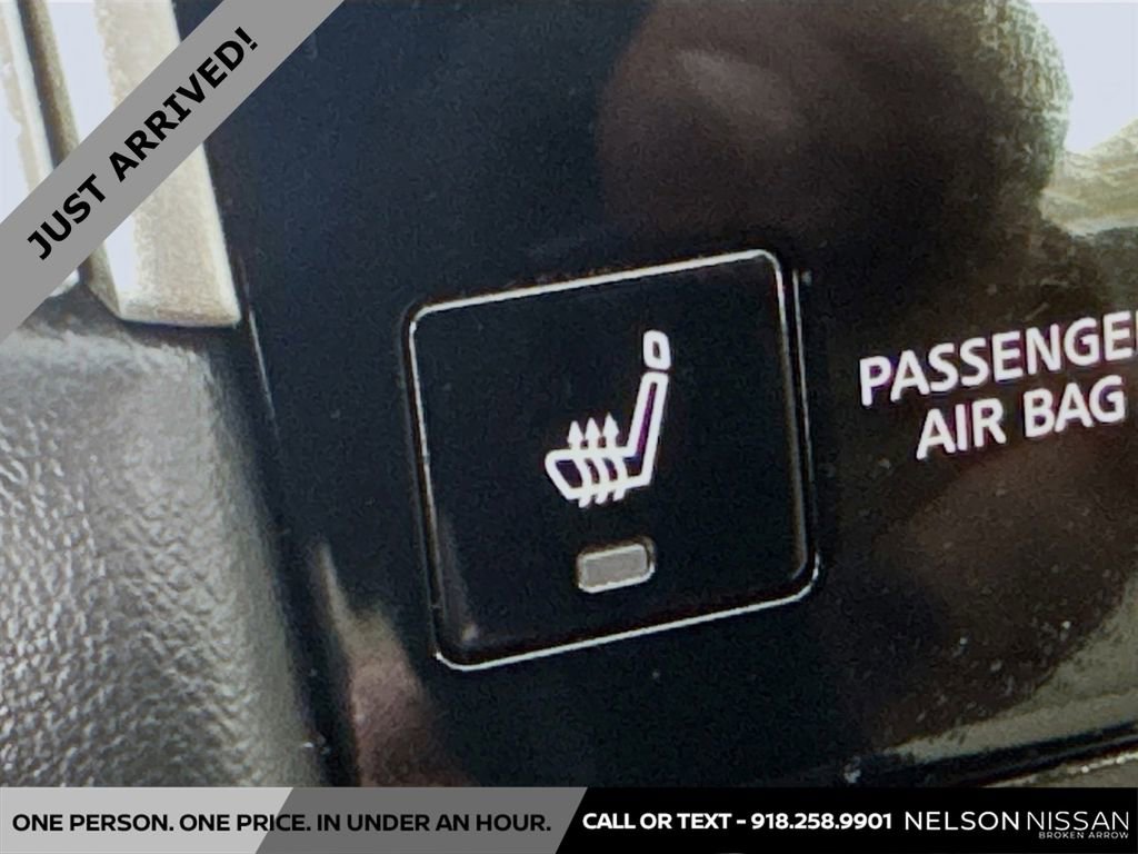 Used 2022 INFINITI Q50 Luxe w/ Cargo Package RWD image 20