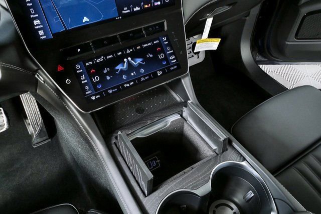 New 2026 Maserati Grecale Folgore AWD/4WD image 20