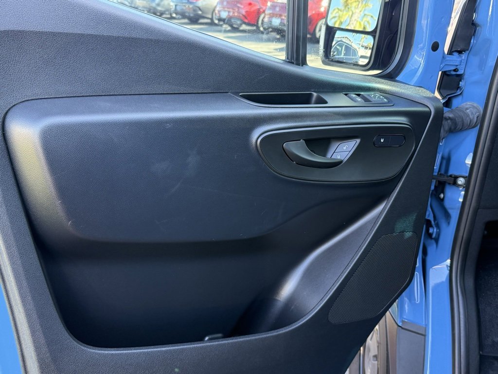 Used 2024 Mercedes-Benz Sprinter 144 Cargo image 23