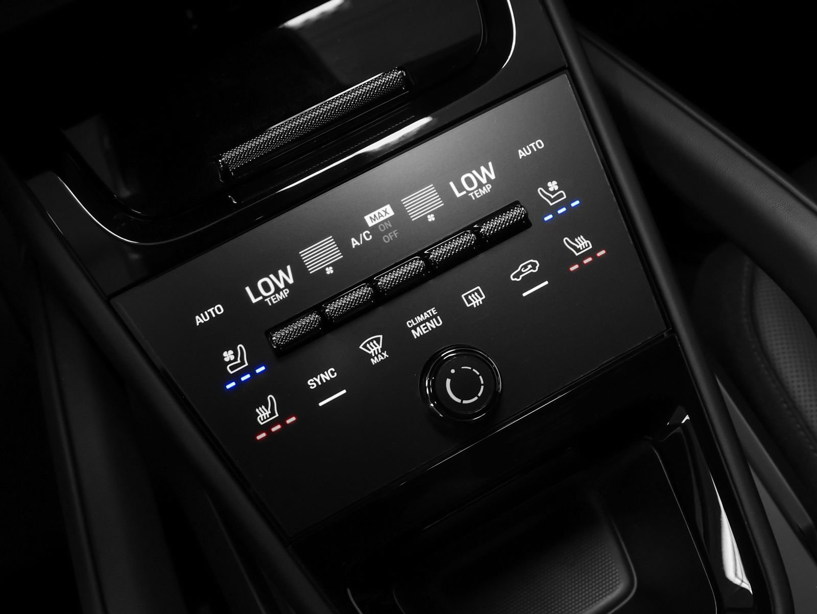 New 2026 Porsche Cayenne Coupe AWD/4WD image 40