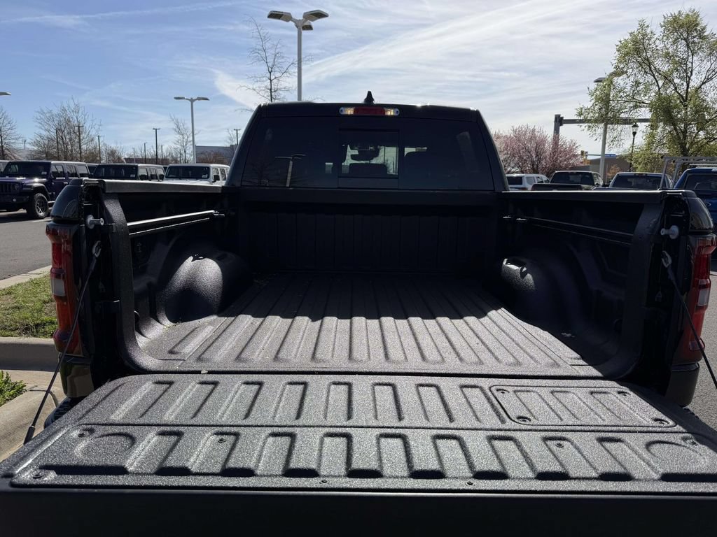 New 2026 RAM 1500 Laramie w/ Night Edition AWD/4WD image 32