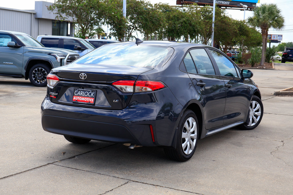 Used 2026 Toyota Corolla LE FWD image 3