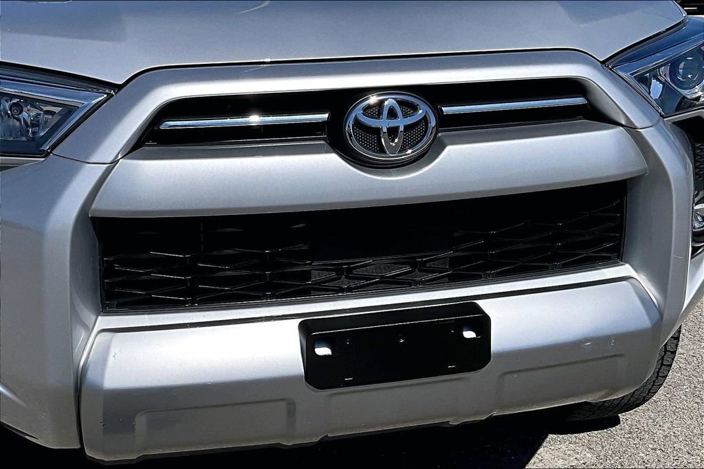 Used 2024 Toyota 4Runner TRD Off-Road Premium image 40