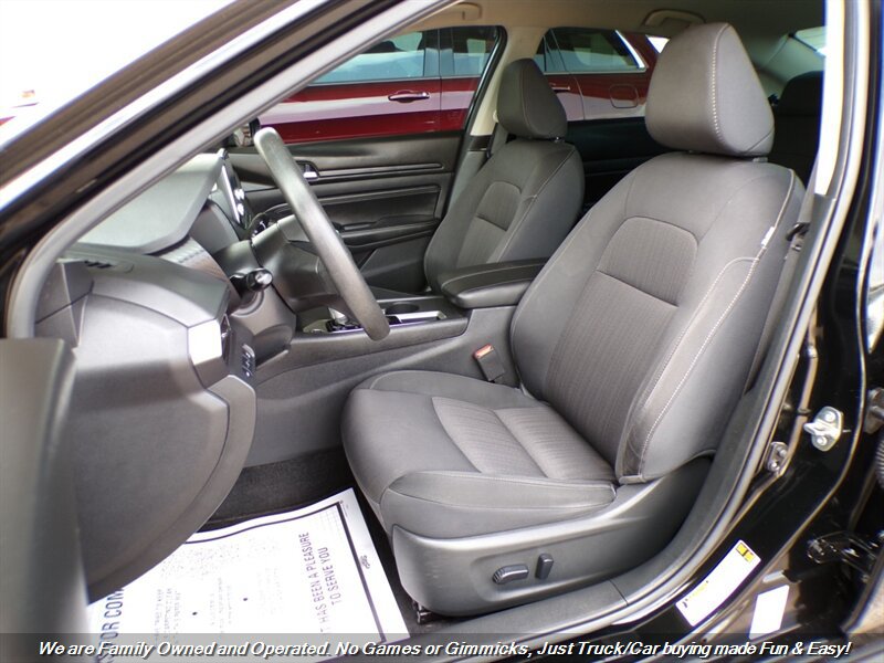 Used 2020 Nissan Altima 2.5 S FWD image 15
