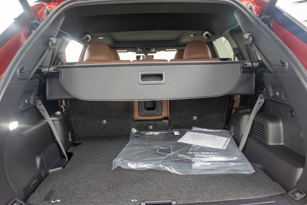 New 2026 Mitsubishi Outlander SEL image 7