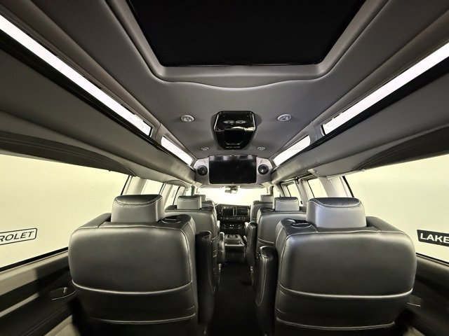 New 2024 Chevrolet Express 2500 Extended image 13