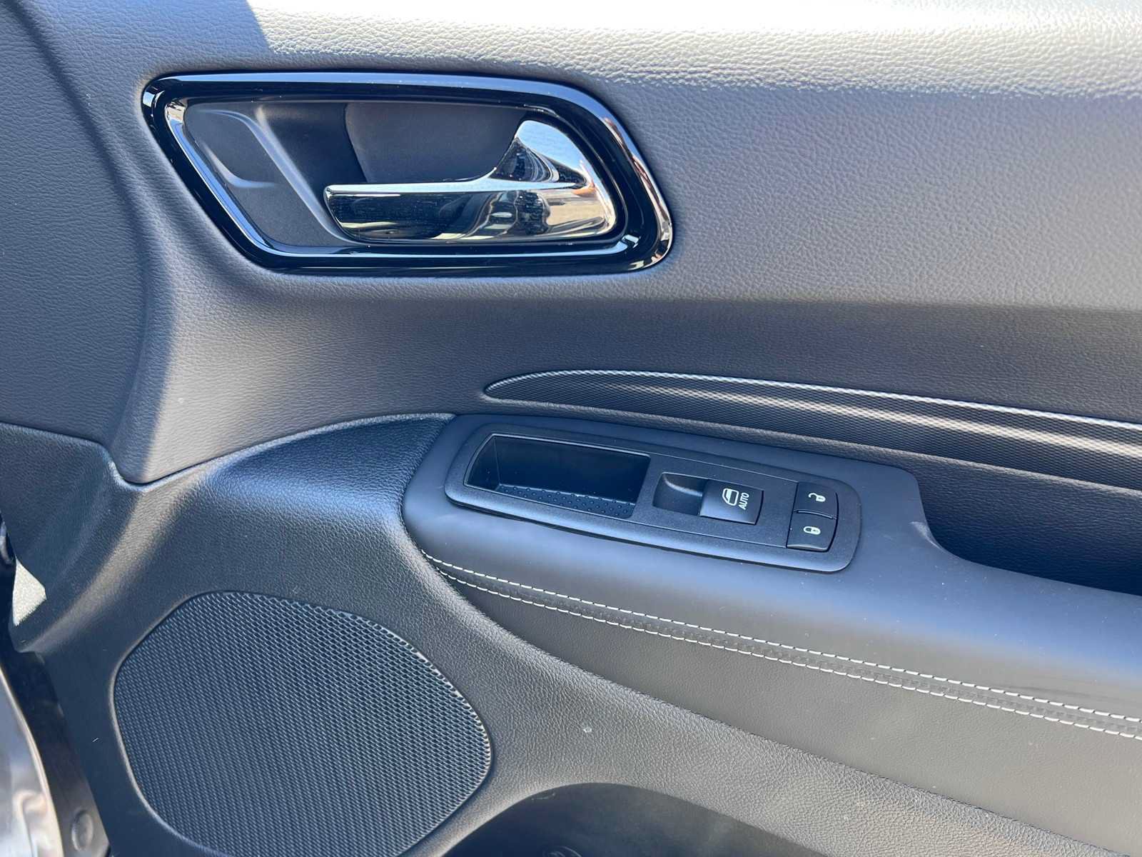 New 2026 Dodge Durango SRT Hellcat w/ 3rd Row Seating Group AWD/4WD image 28