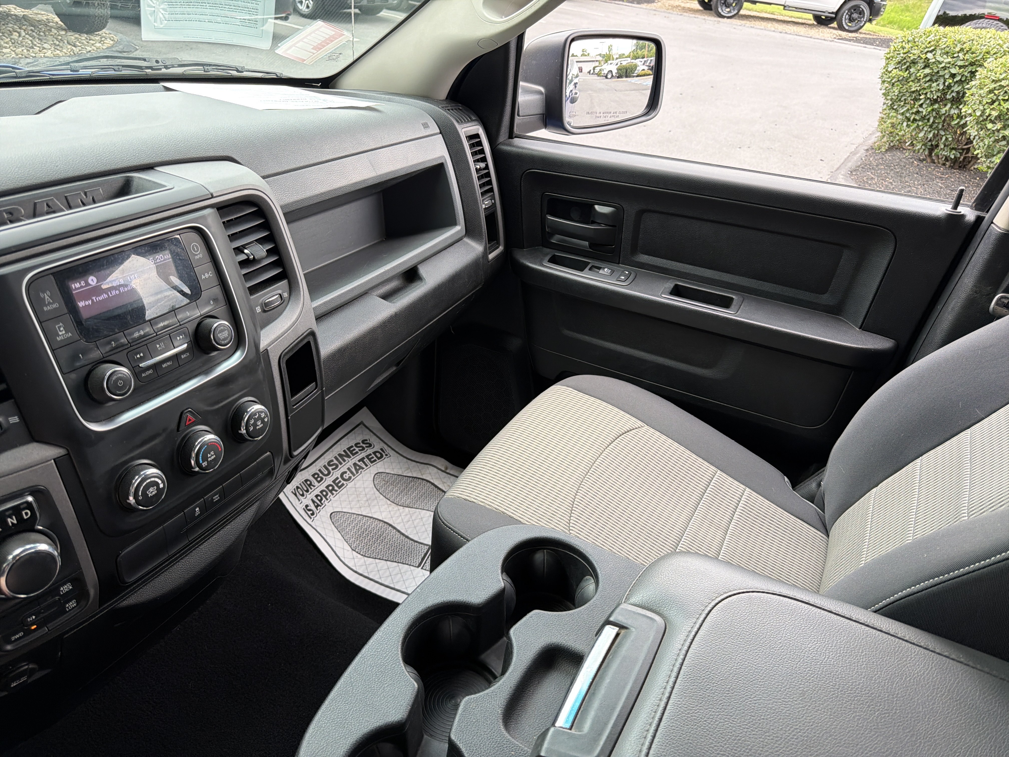 Used 2019 RAM 1500 Express AWD/4WD image 22