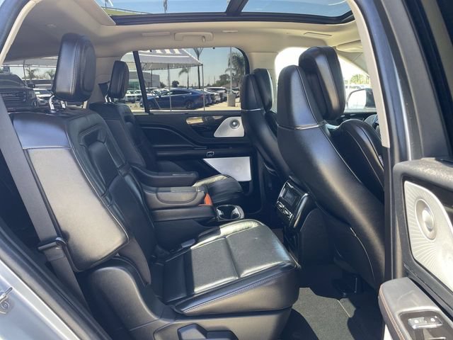 Used 2023 Lincoln Aviator Reserve w/ Equipment Group 201A AWD/4WD image 28