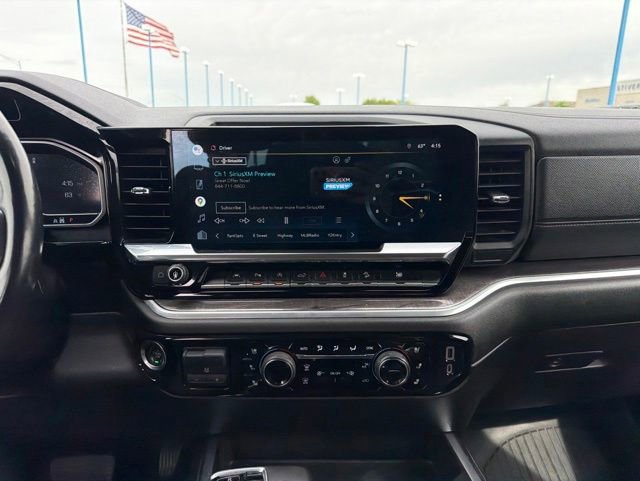 Used 2022 Chevrolet Silverado 1500 LTZ w/ LTZ Premium Package AWD/4WD image 20
