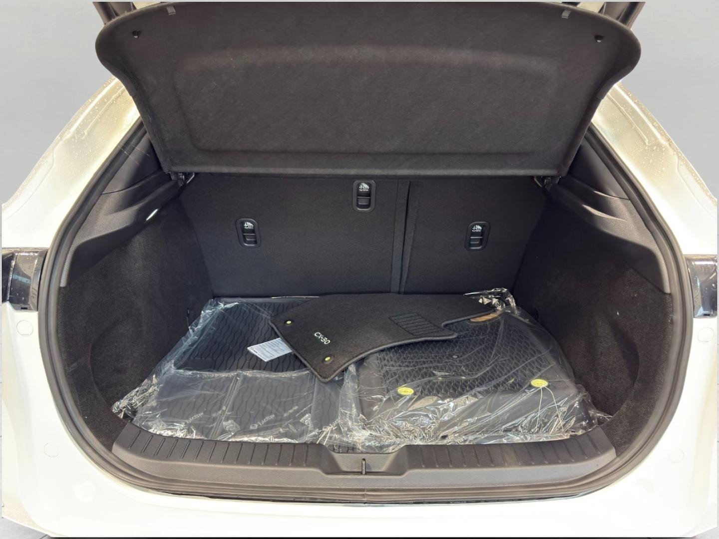 New 2026 MAZDA CX-30 AWD 2.5 S w/ Premium Package image 23