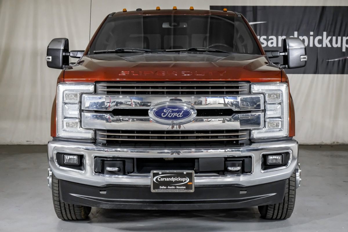 Used 2017 Ford F350 King Ranch w/ King Ranch Ultimate Package AWD/4WD image 3