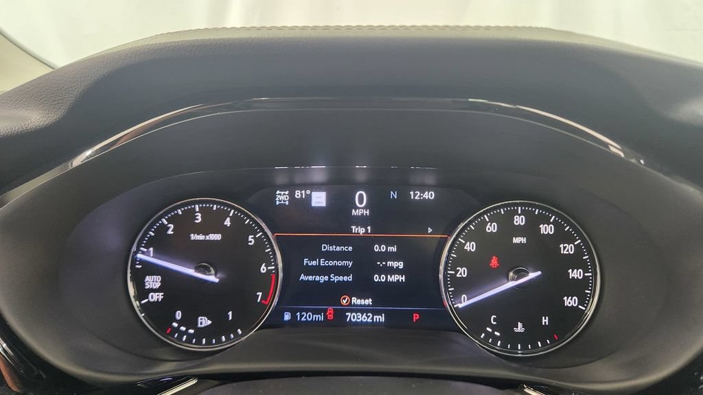 Used 2023 Buick Envision Avenir AWD/4WD image 23