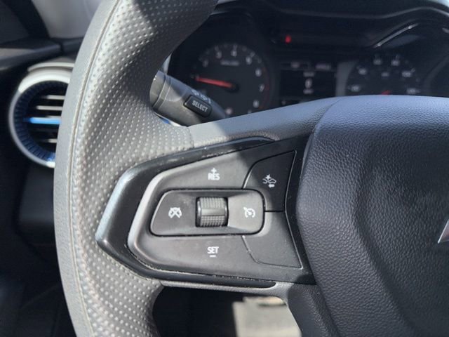 Used 2025 Chevrolet Trax LS w/ LS Convenience Package image 35