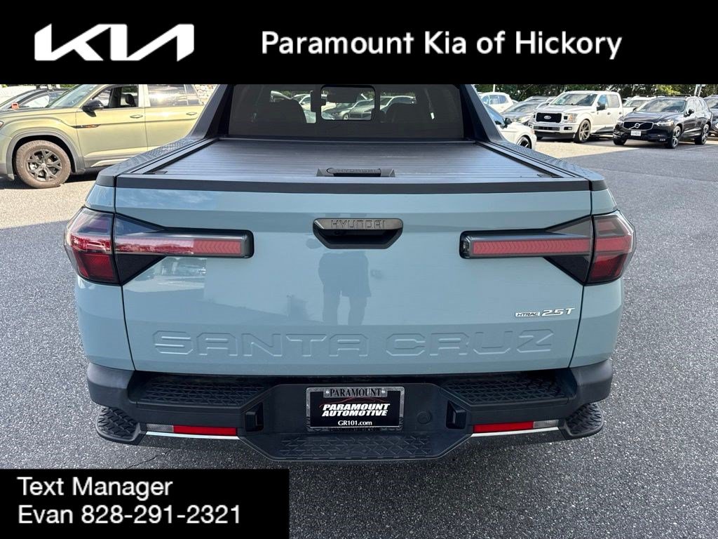 Used 2022 Hyundai Santa Cruz Limited AWD/4WD image 6