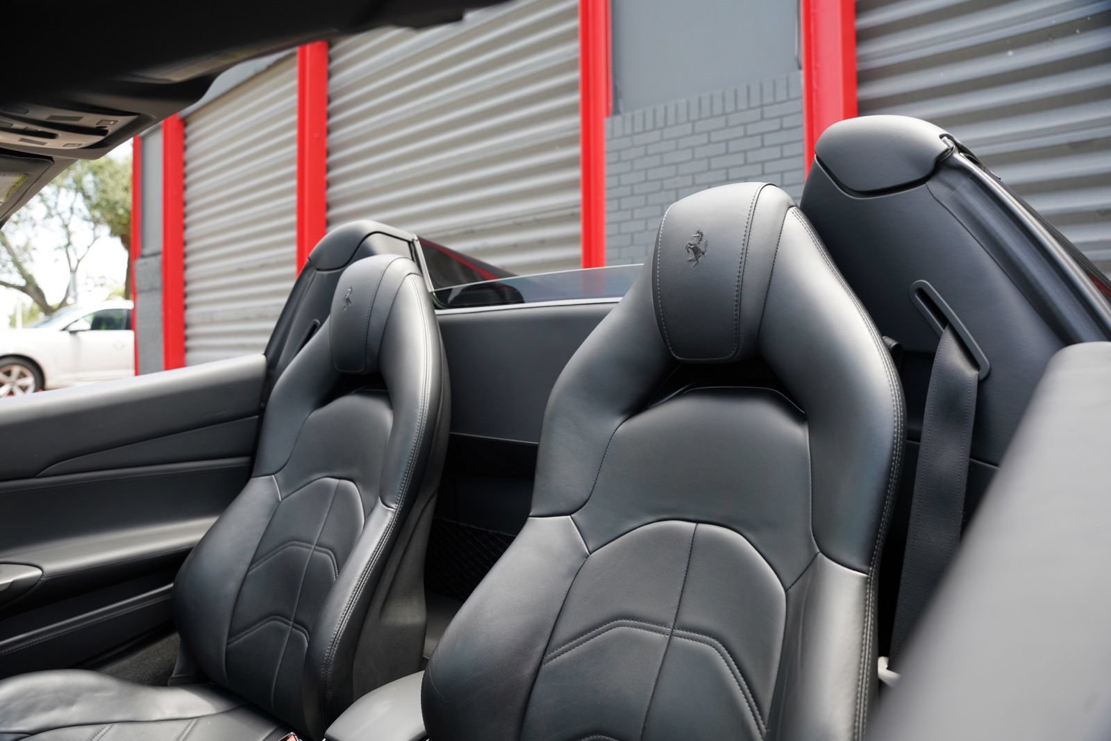 Used 2016 Ferrari 488 Spider RWD image 18