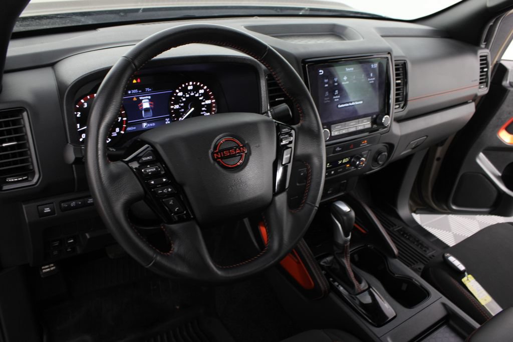 Used 2024 Nissan Frontier PRO-4X w/ Off-Road Protection Package AWD/4WD image 8