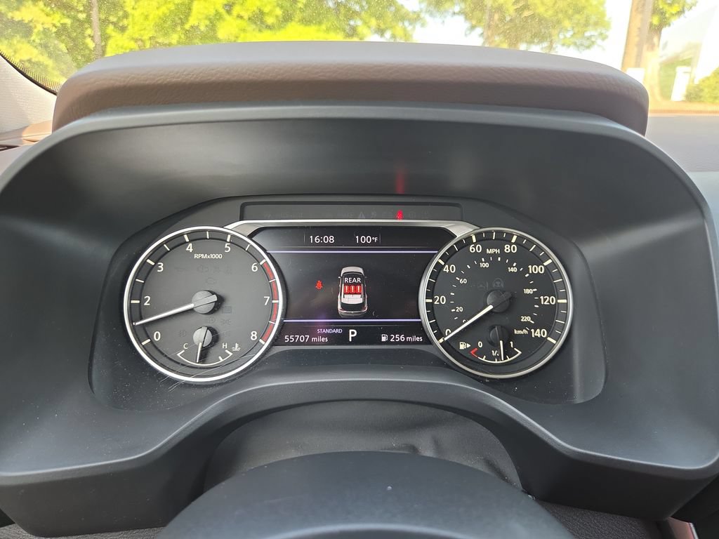 Used 2023 Nissan Rogue SV FWD image 21