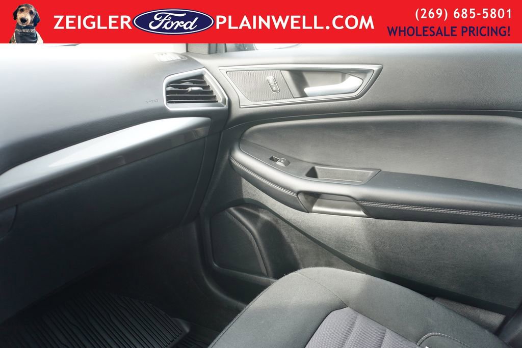 Used 2023 Ford Edge SE w/ Black Appearance Package image 30