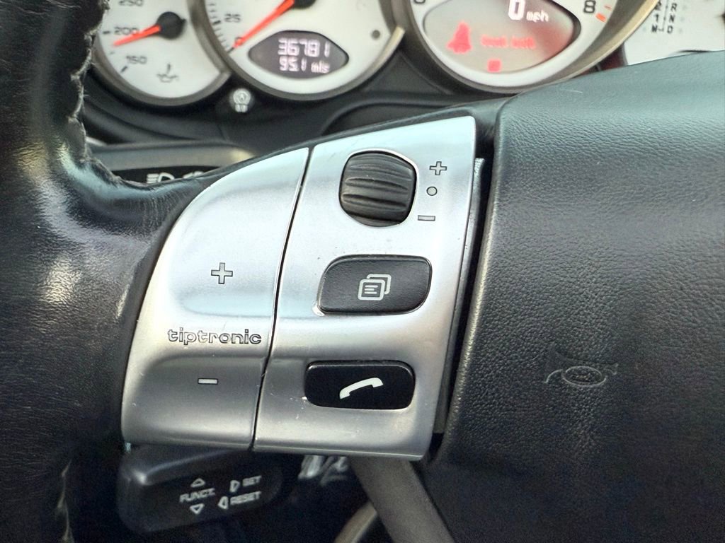 Used 2009 Porsche 911 Turbo image 49