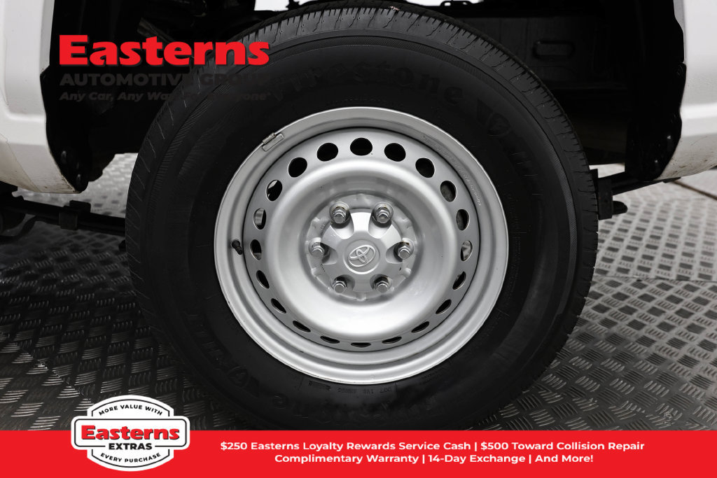 Used 2024 Toyota Tacoma SR RWD image 28