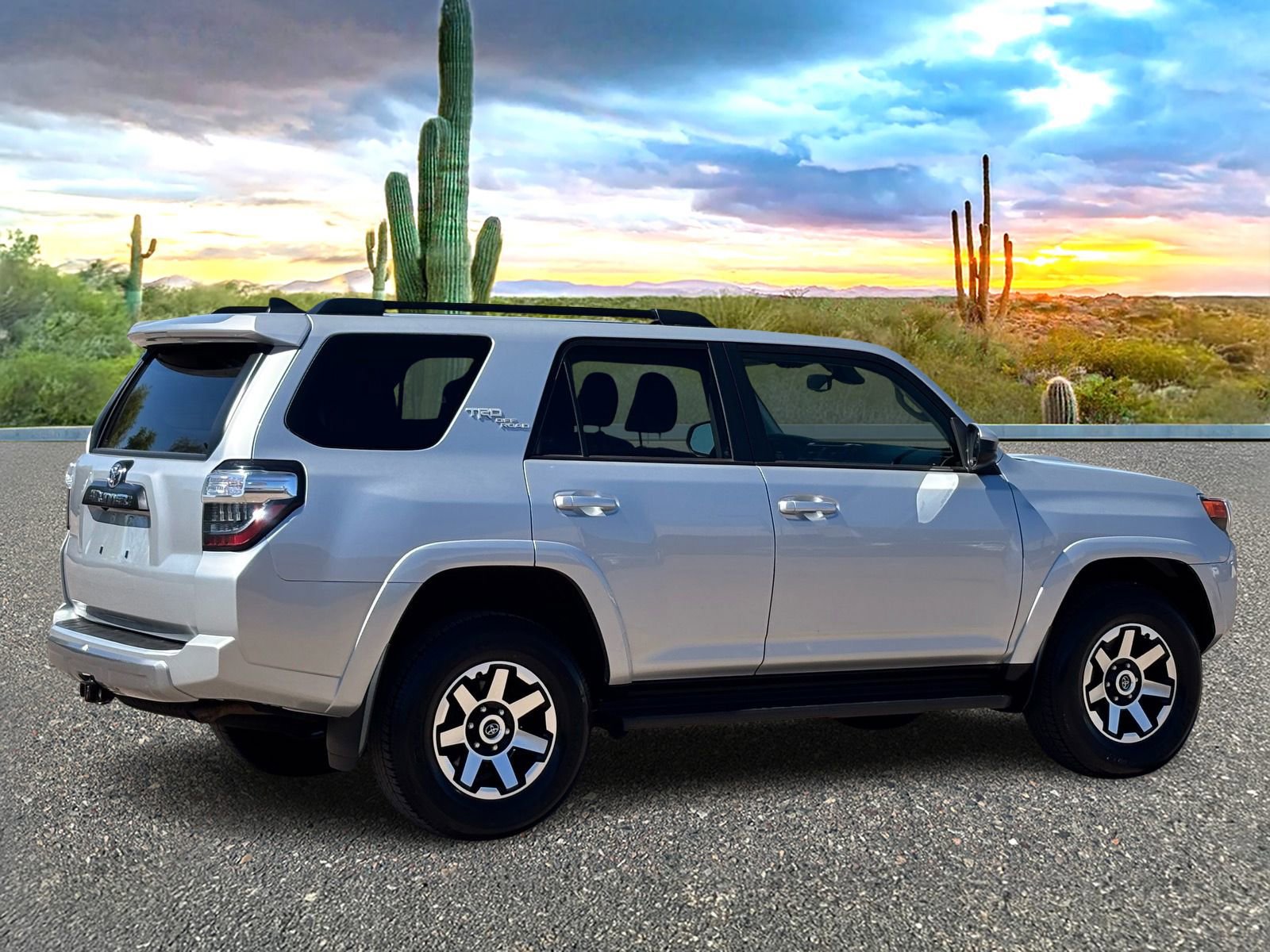 Used 2024 Toyota 4Runner TRD Off-Road image 5