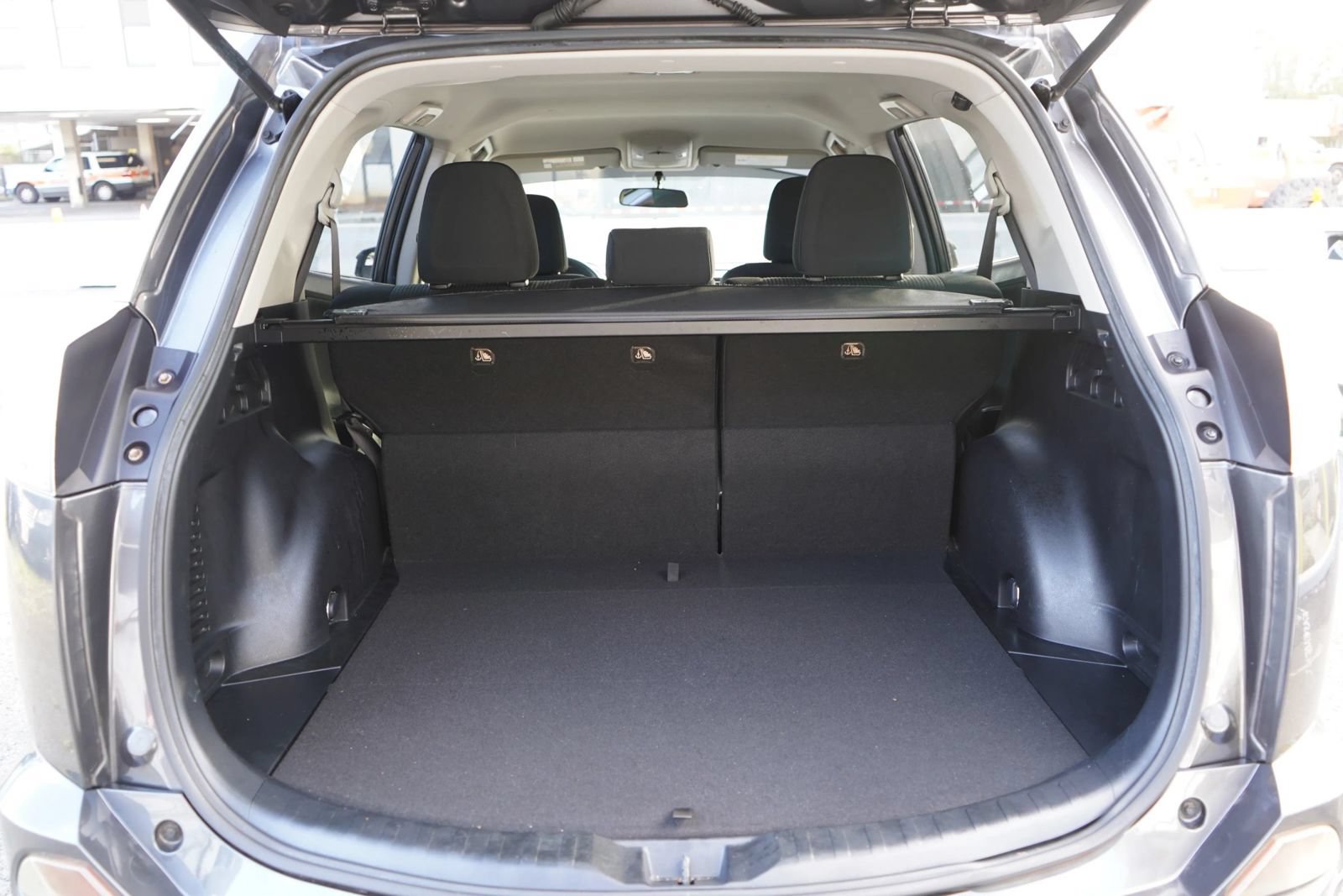 Used 2016 Toyota RAV4 LE FWD image 23