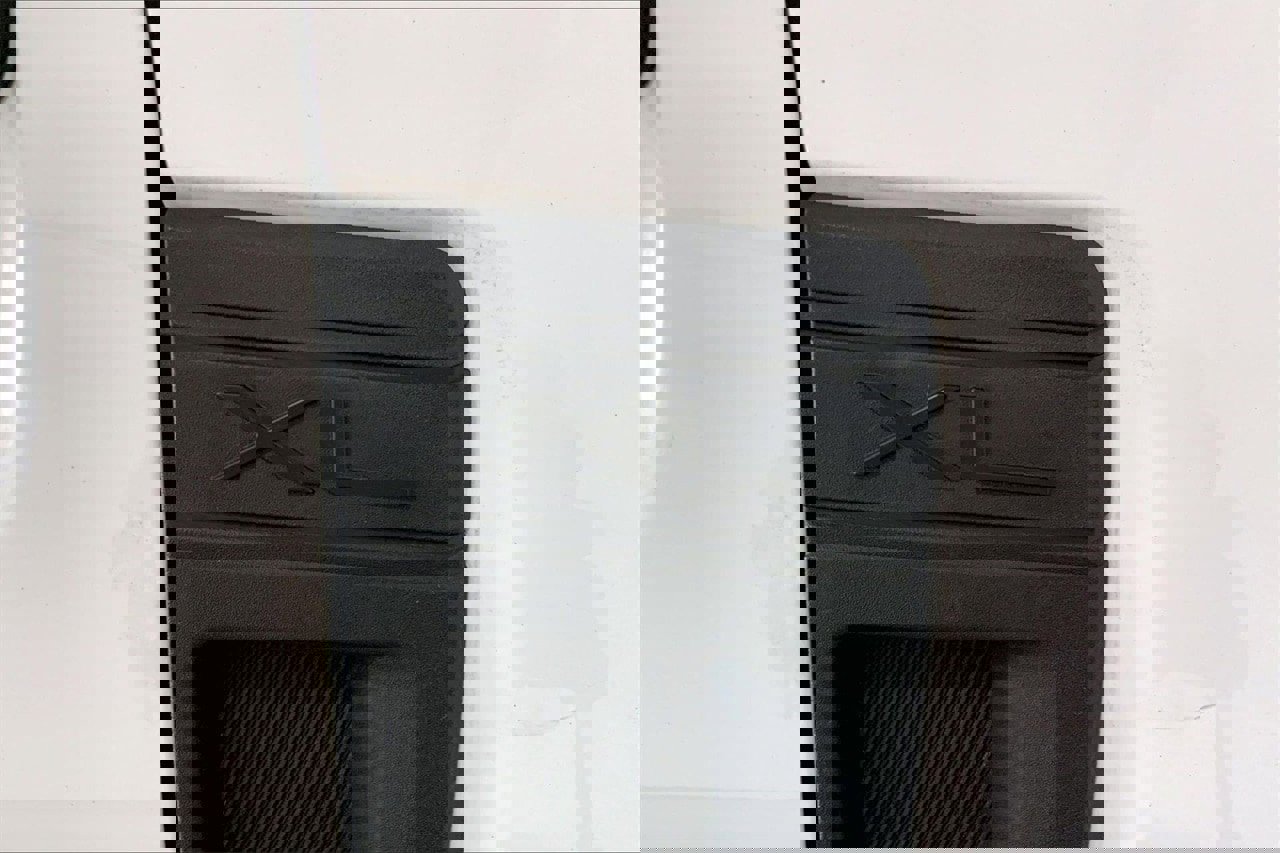 Used 2022 Ford Maverick XL image 9